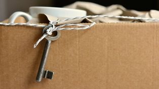 Mieszkania od komornika w Świętokrzyskiem. Oto aktualne licytacje komornicze w regionie. Zobacz oferty