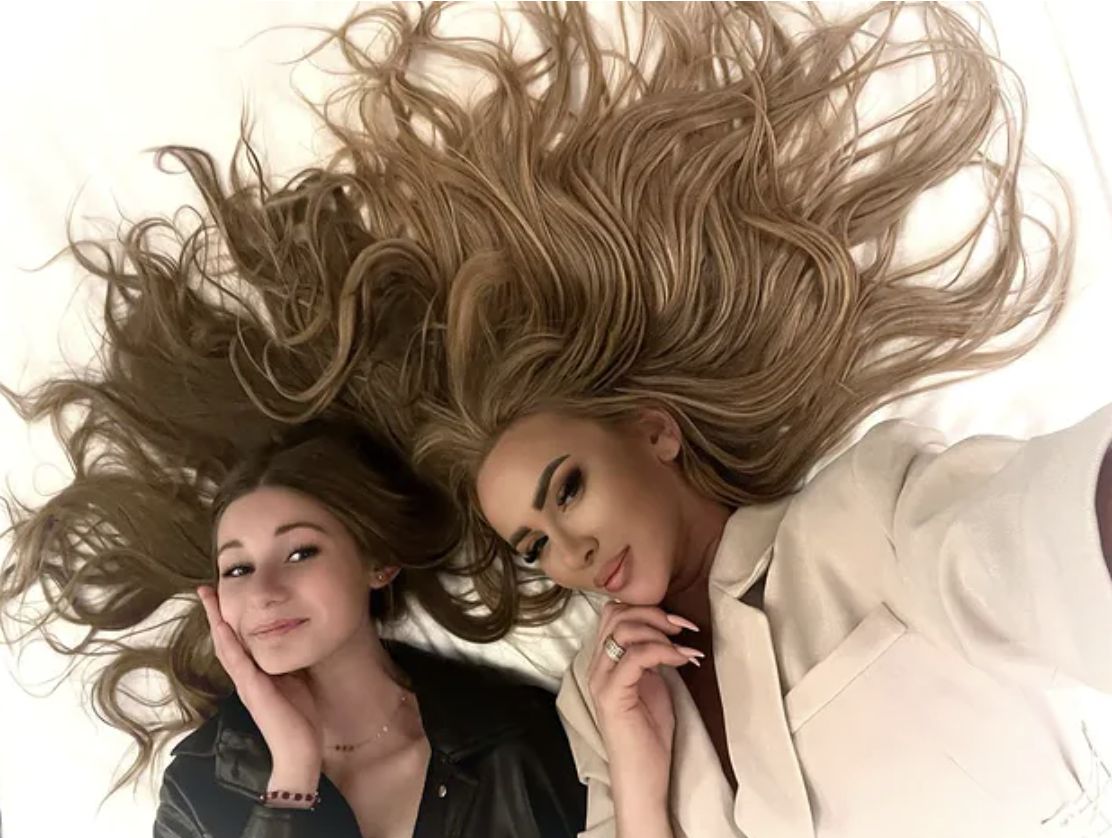 Izabela Macudzińska z córką 