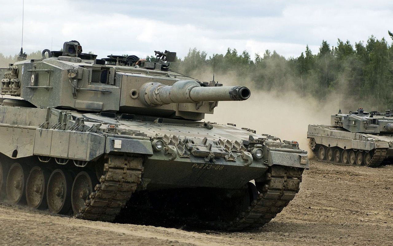 NATO releases film on Ukrainian training with Leopard tanks