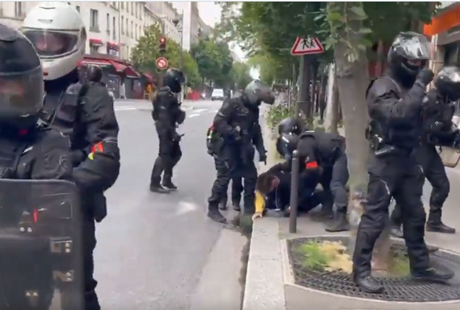 Protesty w całej Francji. Ostre starcia z policją