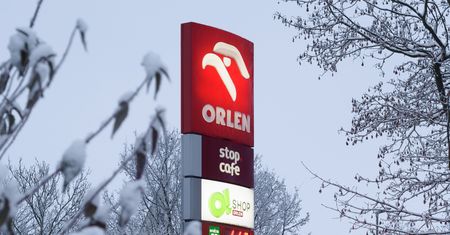 Orlen naruszył zapasy paliwa dla wojska? Koncern odpowiada. Wskazuje na "względy bezpieczeństwa"