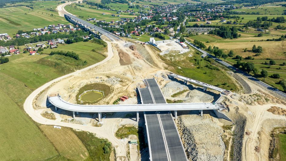 Na 16-kilometrowy fragment zakopianki będzie trzeba poczekać