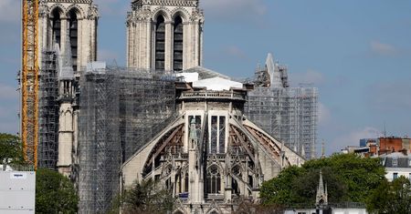 Dwa lata temu wybuchł pożar w Notre Dame. "Polacy mają w sercach paryską katedrę"