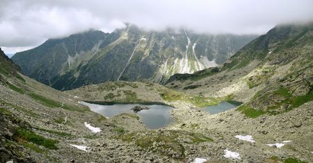 Tatry. Najwyższe szczyty mają nowe wysokości: Rysy 2501 m, Świnica 2302 m