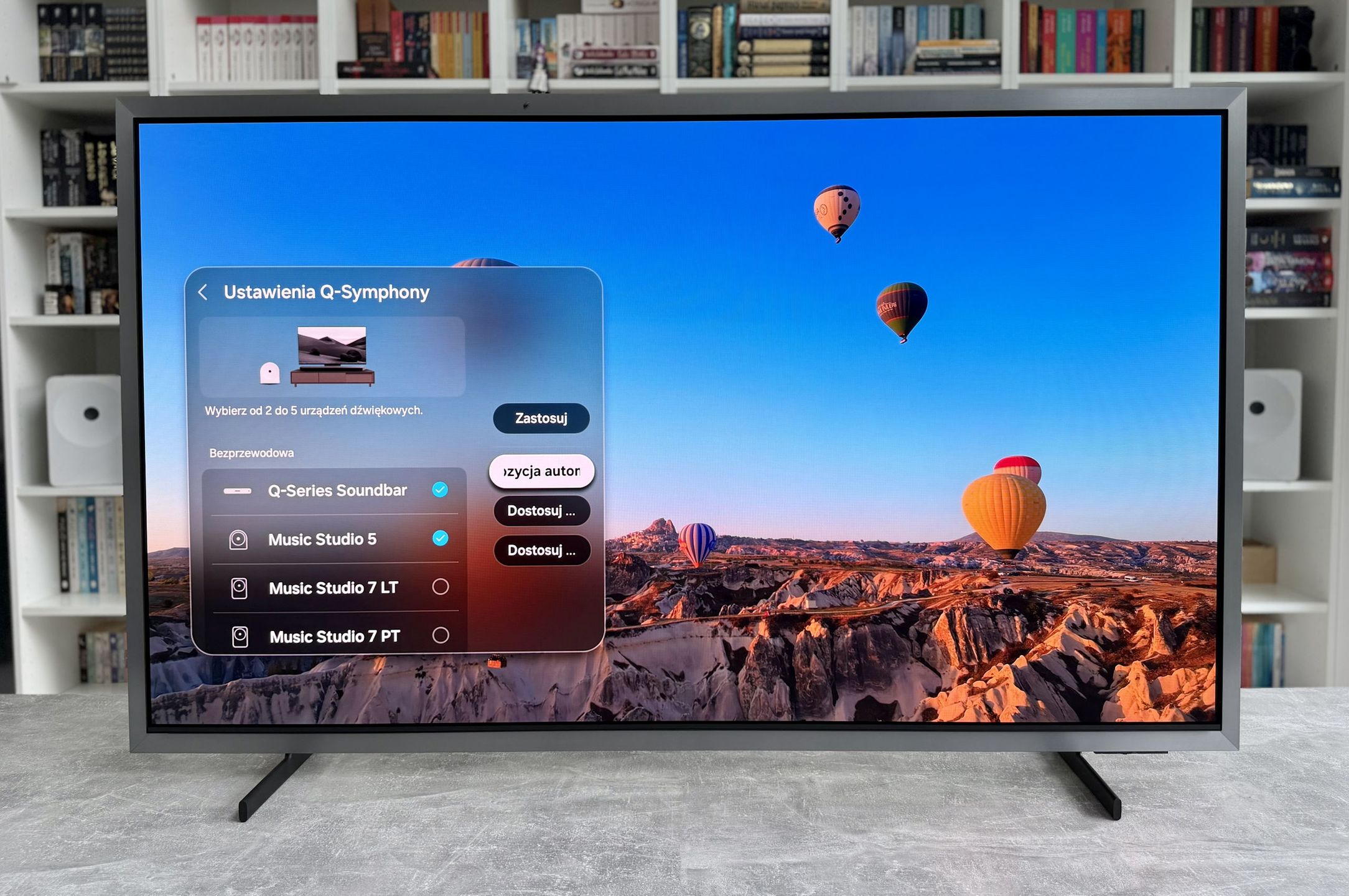 Samsung OLED S99H - Q-Symphony