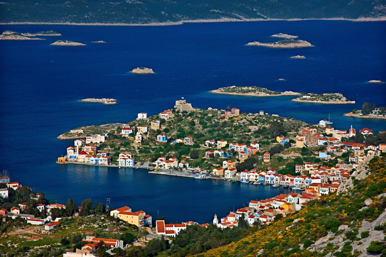 The Dodecanese includes 163 islands, of which fewer than 30 are inhabited.