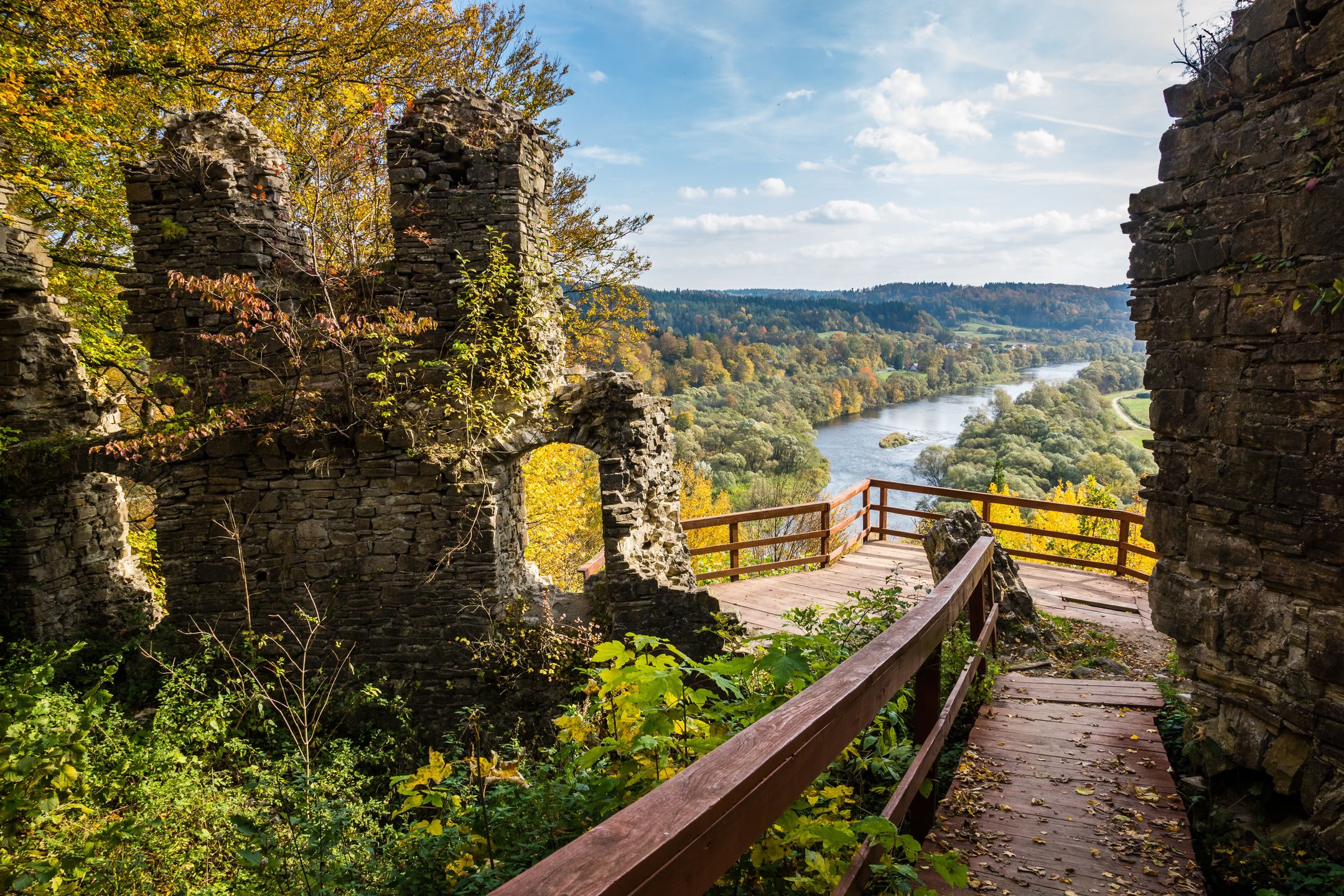 Ruiny zamku na górze Sobień