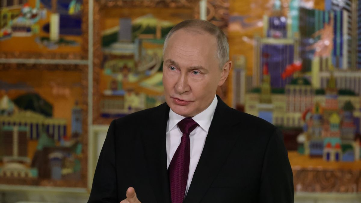 MOSCOW, RUSSIA - DECEMBER 2: Russian President Vladimir Putin speaks to journalists during his press conference at the VTB Investment Forum 'Russia Calling!', on December 2, 2025 in Moscow, Russia. Putin visited an annual forum, hosted by the VTB Group, prior his talk with US special envoy Steve Witkoff. (Photo by Contributor/Getty Images)