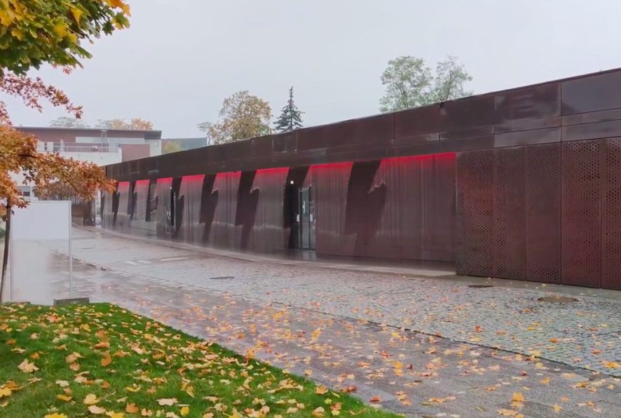 Wrocław. MPWiK na fali protestów kobiet. Piękny gest wsparcia… od drukarki wodnej