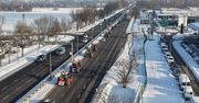 Sękocin: Traktory przejechały przez pole i ruszyły na Warszawę