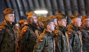 Tusk zwrócił się do żołnierzy. "To nie były pokazy ani manewry"