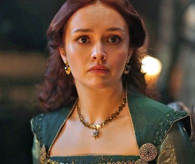"Ród Smoka". Olivia Cooke w odważnej sesji. Reklamuje bieliznę Rihanny