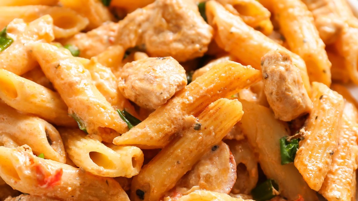 Kurczak w orzechowym sosie