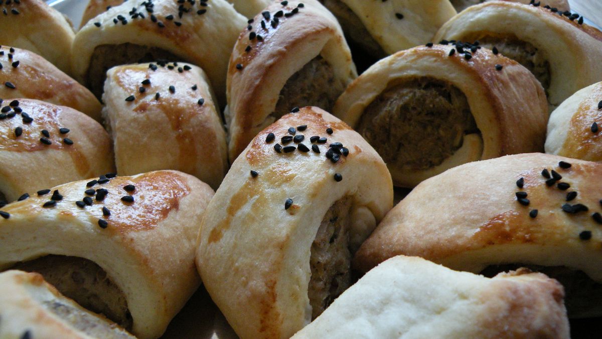 Paszteciki idealnie pasują do barszczu