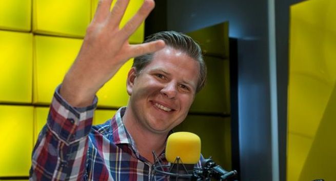 Polskie Radio zerwało umowę z Filipem Chajzerem. „Dyrekcja zleciła donosy na mnie”