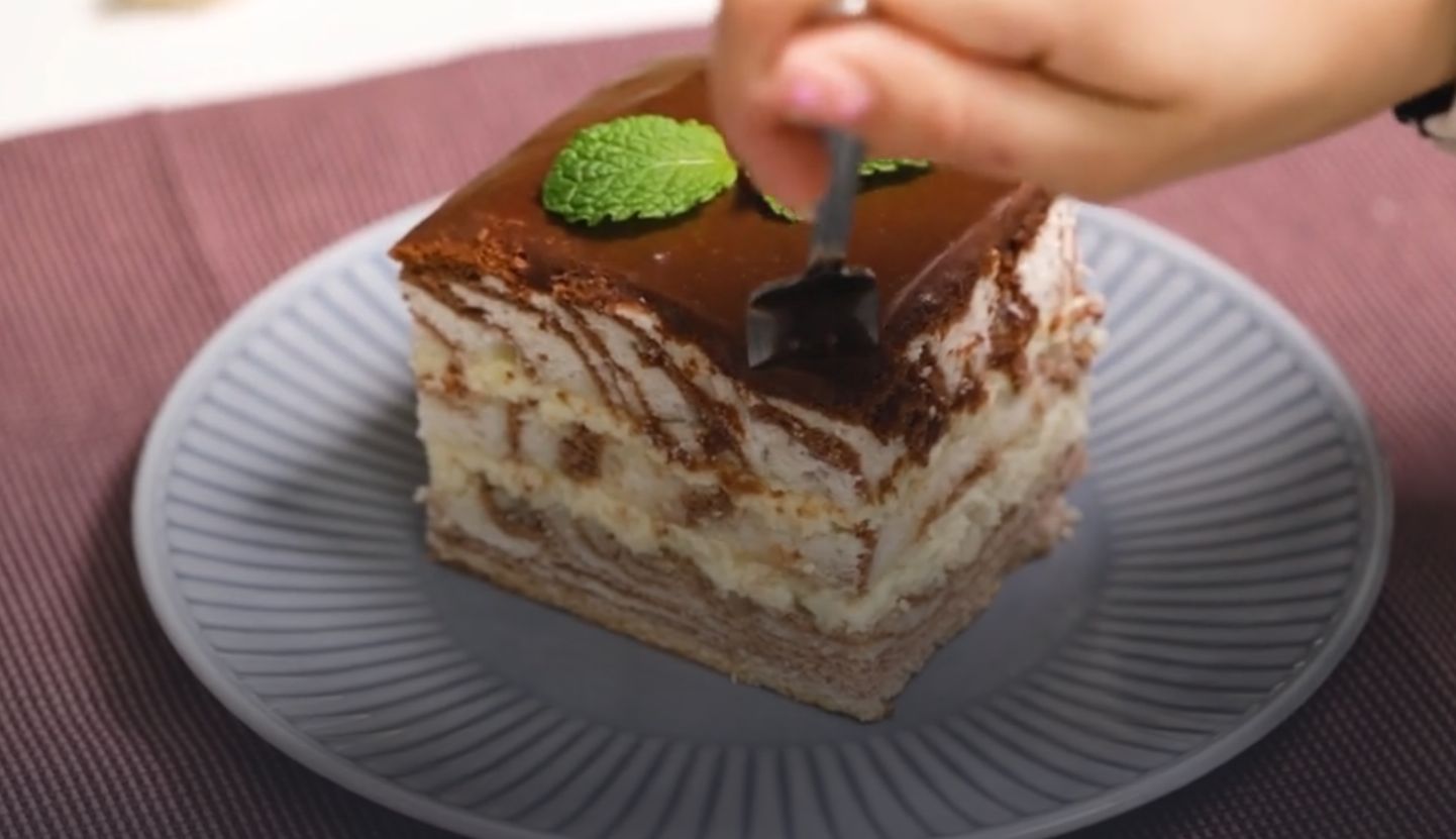 Ciasto Łaciate to efektowne i proste ciasto warstwowe na święta