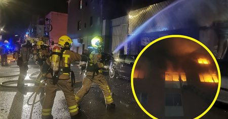 Pożar pod Barceloną. Są ofiary i wielu rannych. "Ludzie skakali z okien"