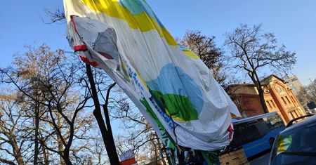 Balon uderzył w budynek. Nie żyje kobieta. Dramat w Zielonej Górze