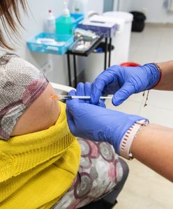 Szczepienia na COVID. "Pacjenci wyładowują emocje i frustracje"