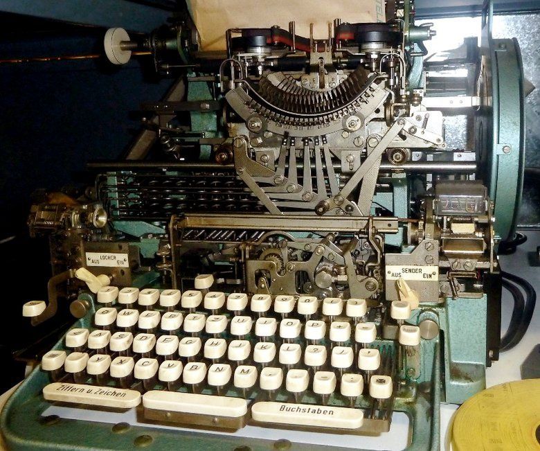 Dalekopis Lorenzo Lo15 / Fot. CC-BY-SA-3.0 (Turelio)