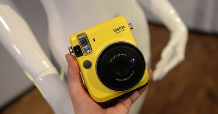 Fujifilm Instax mini 70 - pierwsze wrażenia z premiery