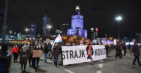 Stało się. Opublikowano uzasadnienie wyroku TK. "Podpalili Polskę"
