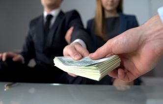 Polskie piramidy finansowe. Galicyjski Trust Kapitałowo-Inwestycyjny oszukiwał już 30 lat temu