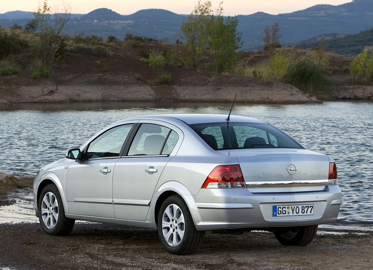 Opel Astra H