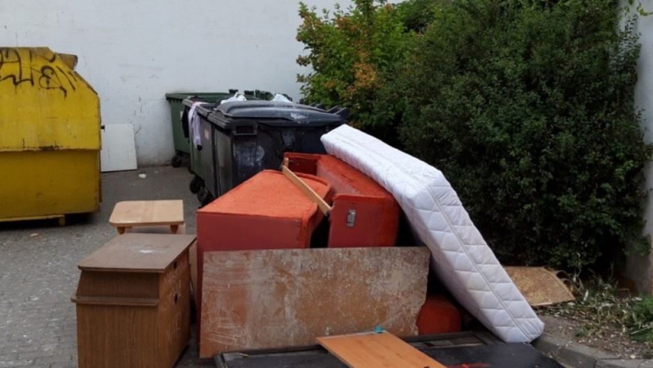 Zbiórka odpadów wielkogabarytowych (źródło: UM Legnica)