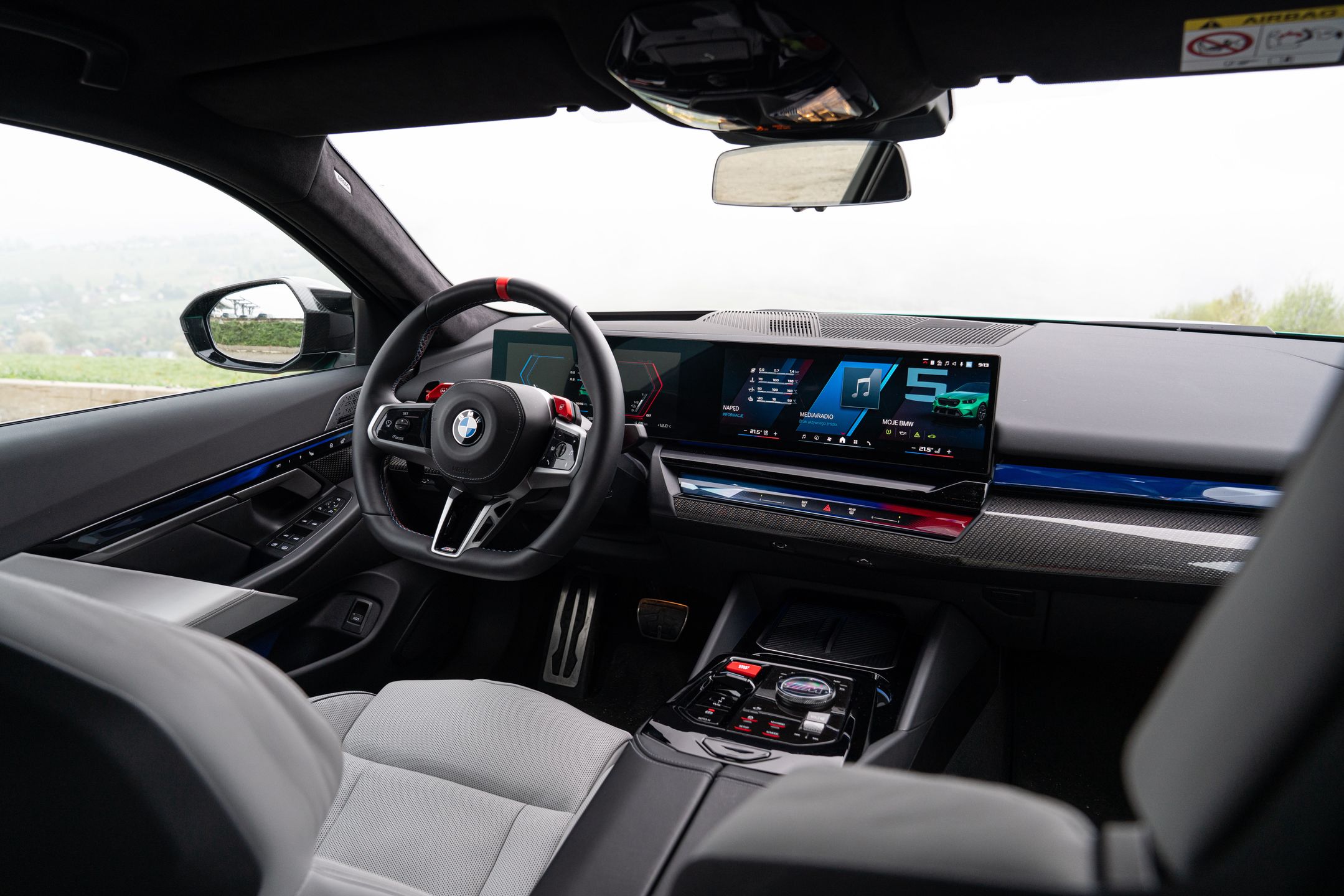 BMW M5 (G90) (2025)