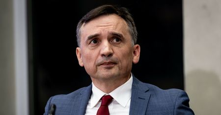 Marszałek podjął decyzję ws. wynagrodzenia Ziobry