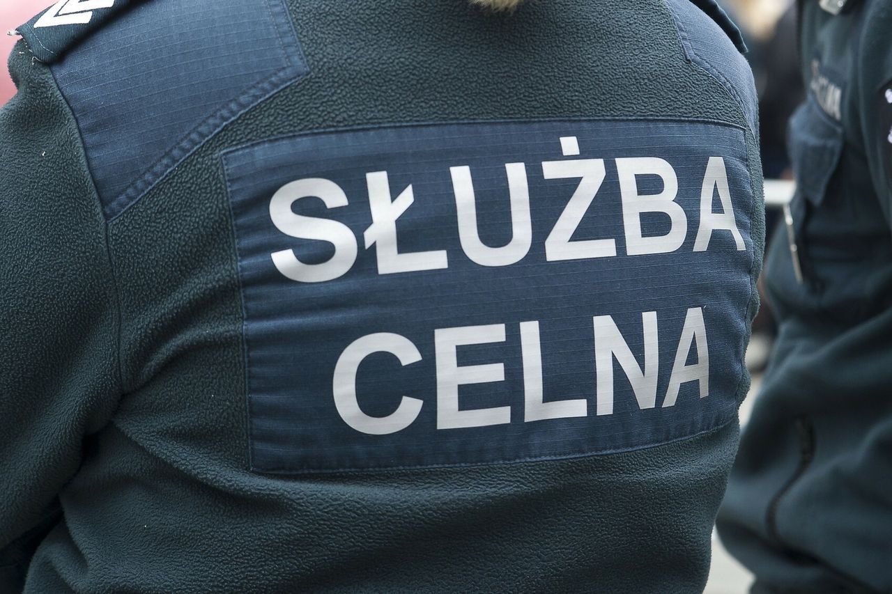 Wywóz towarów sankcjonowanych na Białoruś. Celniczka zatrzymana