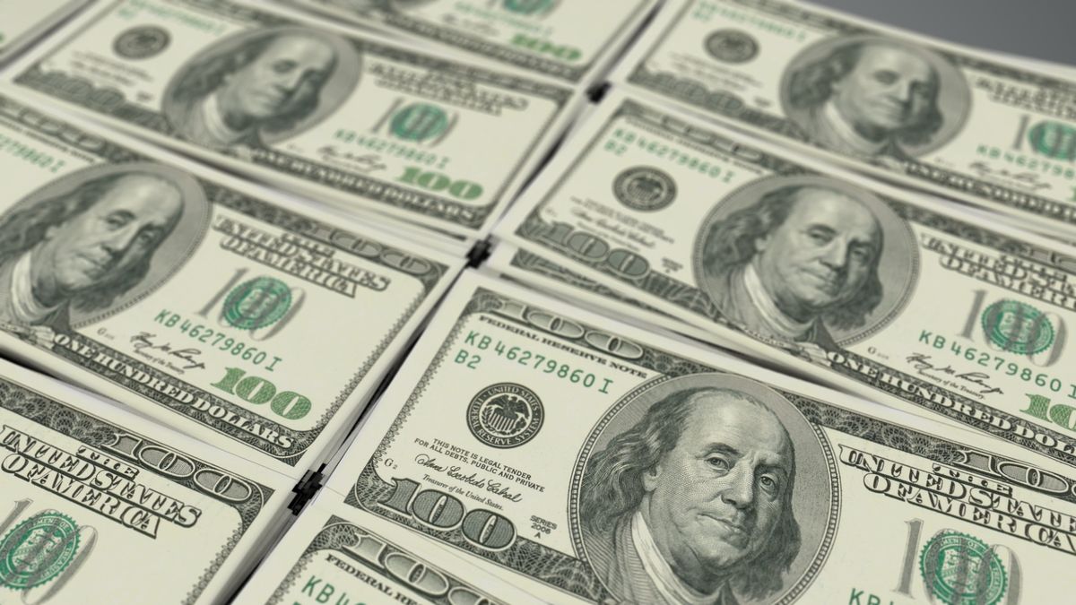 Kursy walut. Co z dolarem?