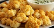 Wrzuć różyczki do koszyka zamiast do garnka. Chrupie w 10 minut i nie ma brzydkiego zapachu