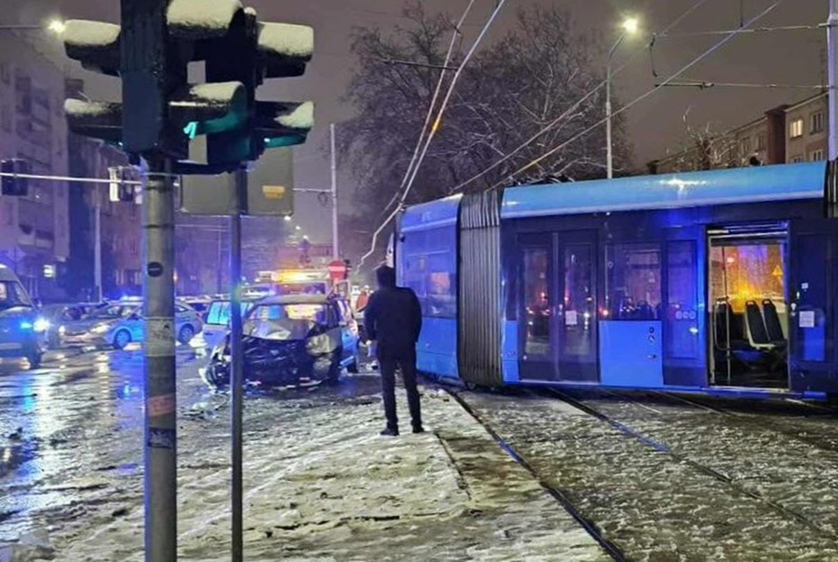Wieźli go w bagażniku. Porwany mężczyzna zginął w wypadku we Wrocławiu