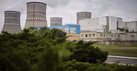 Szef MSZ Ukrainy: Rosja celowo zagraża bezpieczeństwu jądrowemu Europy