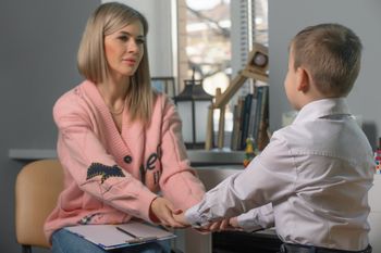 Konin: Bezpłatna pomoc psychologiczna i psychiatryczna dla dzieci