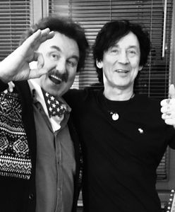 Przed śmiercią nagrał trzy płyty. Jedną stworzył razem z synem