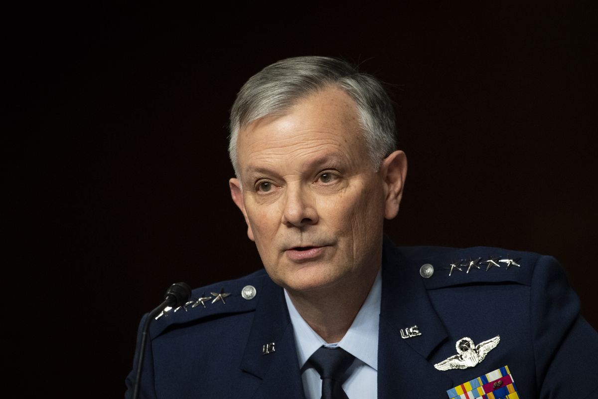 Generał Glen D. VanHerck z North American Aerospace Defense Command utrzymuje, że podobne szpiegowskie obiekty widziane mogły być nad terytorium USA wcześniej