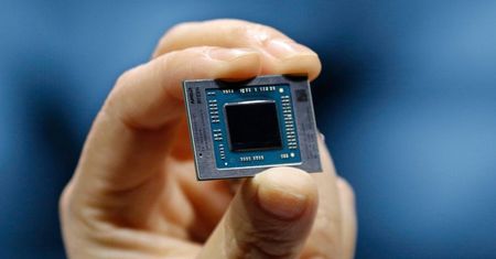 Intel ma poważny problem - AMD Ryzen 9 4900HS w grach jest lepszy od modeli Core i7