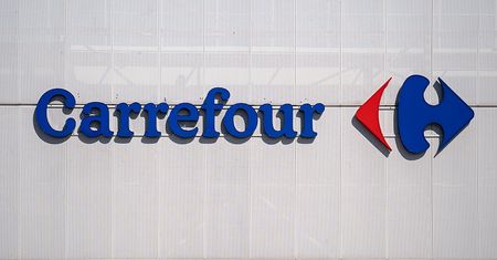 Carrefour zwalnia grupowo. Redukcja w kolejnych czterech miastach