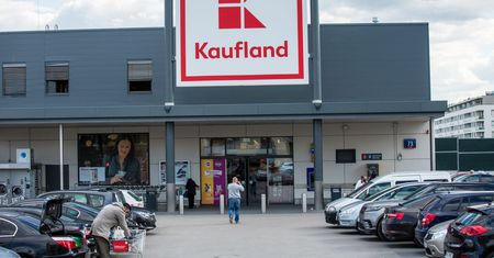 Kaufland podniesie pensje. Na podwyżki przeznaczy 110 mln złotych