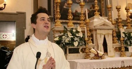 Kradł kościelne pieniądze. Wydał fortunę na narkotyki i gejowskie imprezy