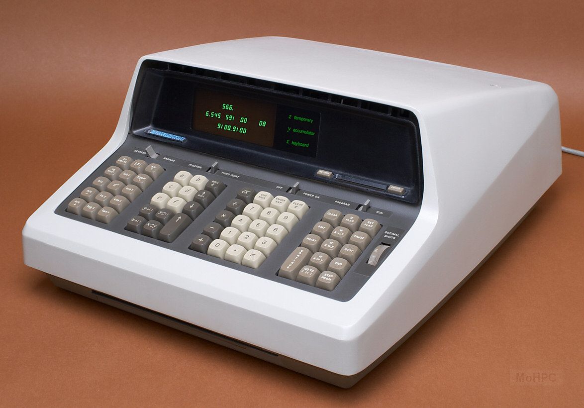 HP-9100A komputer biurkowy z 1968 roku. Zdjęcie hpmuseum.org