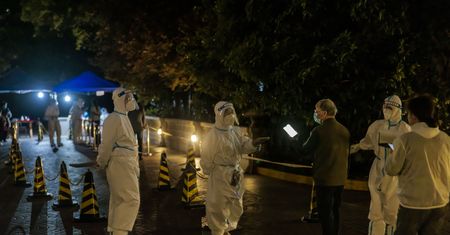 Koronawirus rozpędza się w Chinach. Departament Stanu USA nakazuje personelowi opuszczenie Szanghaju