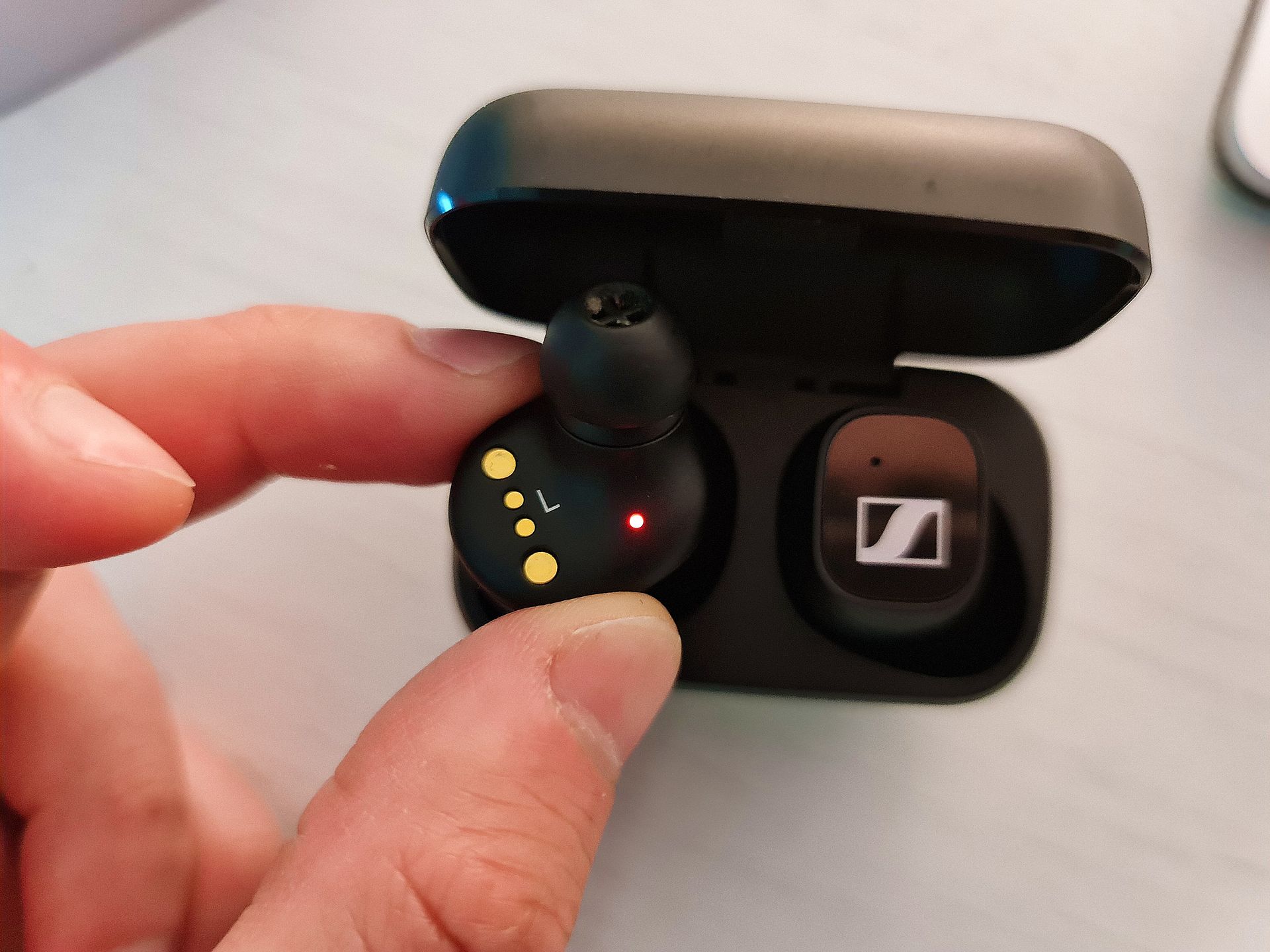 Sennheiser CX 400BT: fantastyczny dźwięk, ale czy wart swojej ceny? (test) 5