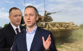 MON dosadnie o projekcie Nawrockiego. "Wydmuszka"