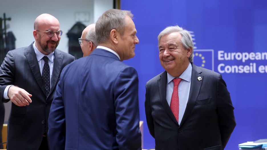 (L-R) European Council President Charles Michel, Poland's Prime Minister Donald Tusk and United Nations Secretary-General Antonio Guterres during the European Council meeting in Brussels, Belgium, 21 March 2024. EU leaders are expected to address security and defence, continued support to Ukraine and the situation in the Middle-East as well as the EU's enlargement, external relations, migration, agriculture and the European Semester during a two-day summit. EPA/OLIVIER HOSLET Dostawca: PAP/EPA.