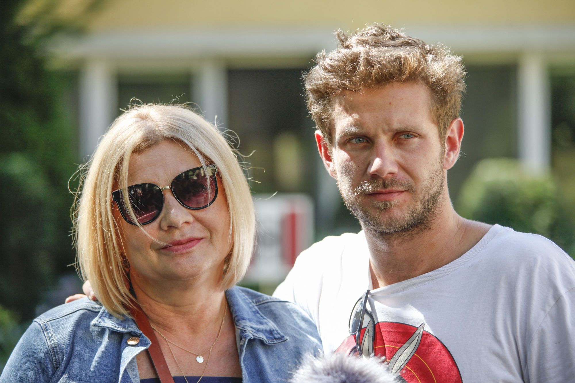 Małgorzata Ostrowska-Królikowska AWANTURUJE SIĘ z internautami