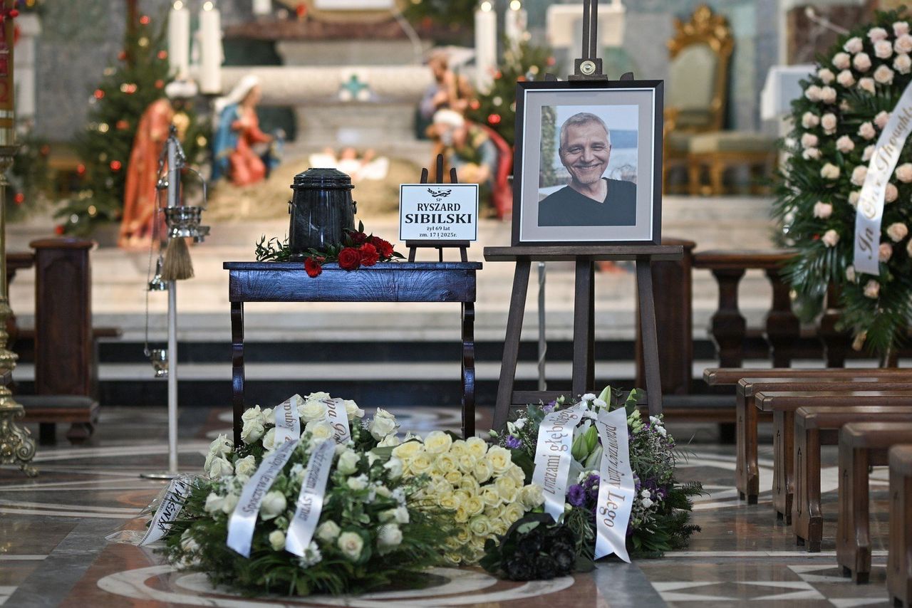 Warszawa: Znani mieszkańcy zmarli w 2025 roku. Powstańcy, muzycy, osobowości telewizyjne. Kogo pożegnaliśmy w ostatnich miesiącach?